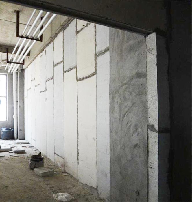 浙江溫州某電商大樓輕質實芯隔墻板安裝現場